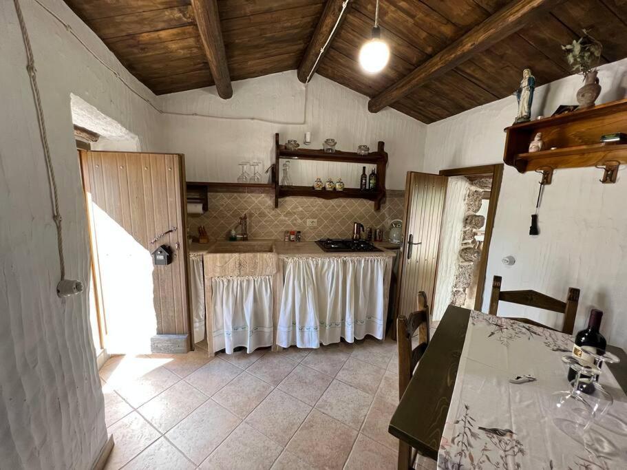 Muristene Pozzo Santa Cristina Paulilatino Kültér fotó